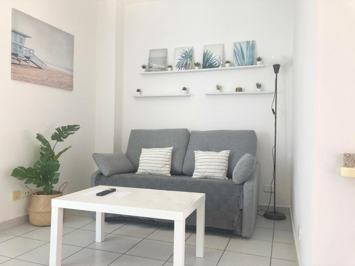 Rooftop With Private Terrace And Seaview Semesterbostad